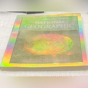 RARE National Geographic Gold Holographic Earth December 1988 Vol 174